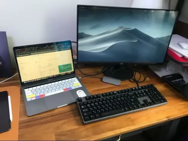 퍼포먼스 마케터 제이크의 Side Job Office